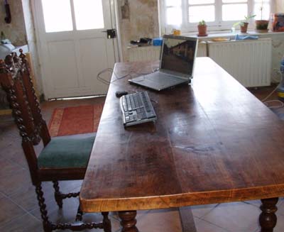 Image of old oak farmhouse table